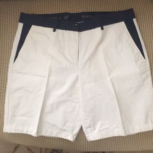 Gap Boyfriend Roll-up Khaki Shorts